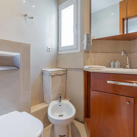 Center-eixample Apartman